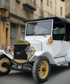 Yatian Manufacturer LY05N: The Perfect Choice for Weddings, Celebrations, And City Tours in A Vintage Classic Car