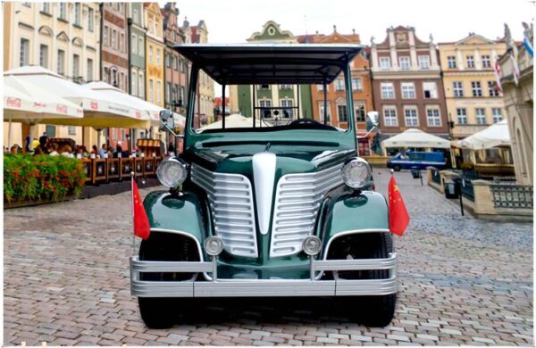 12 Seats Vintage Cart Model T