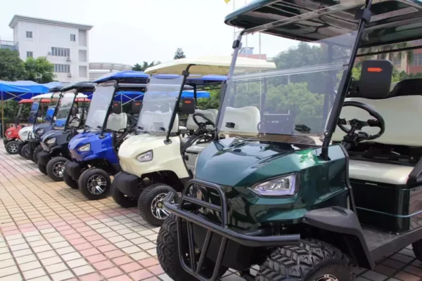 Yatian GQ04D Electric Golf Cart for Golf Courses and Recreational Areas